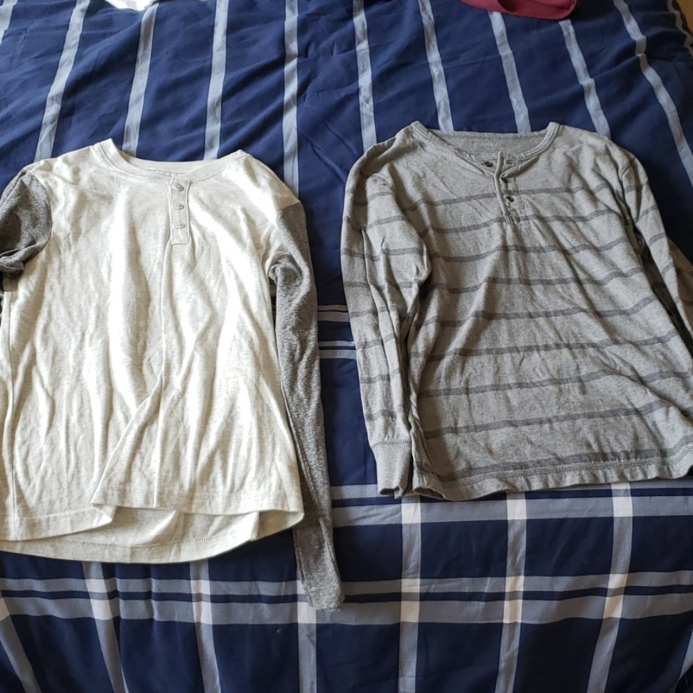 Old navy Mens M button Henleys long sleeves